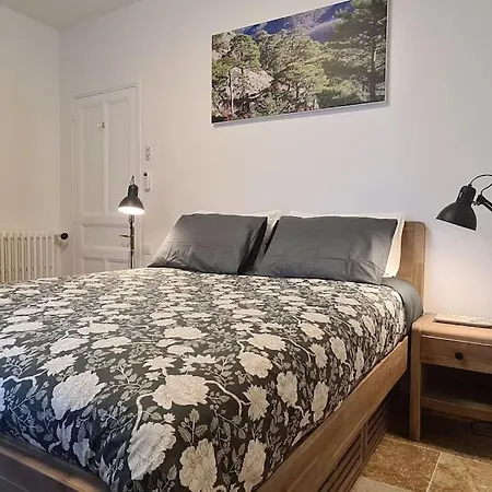 Two Bedroom Garden Parking Near Beaches Apartment La Ciotat